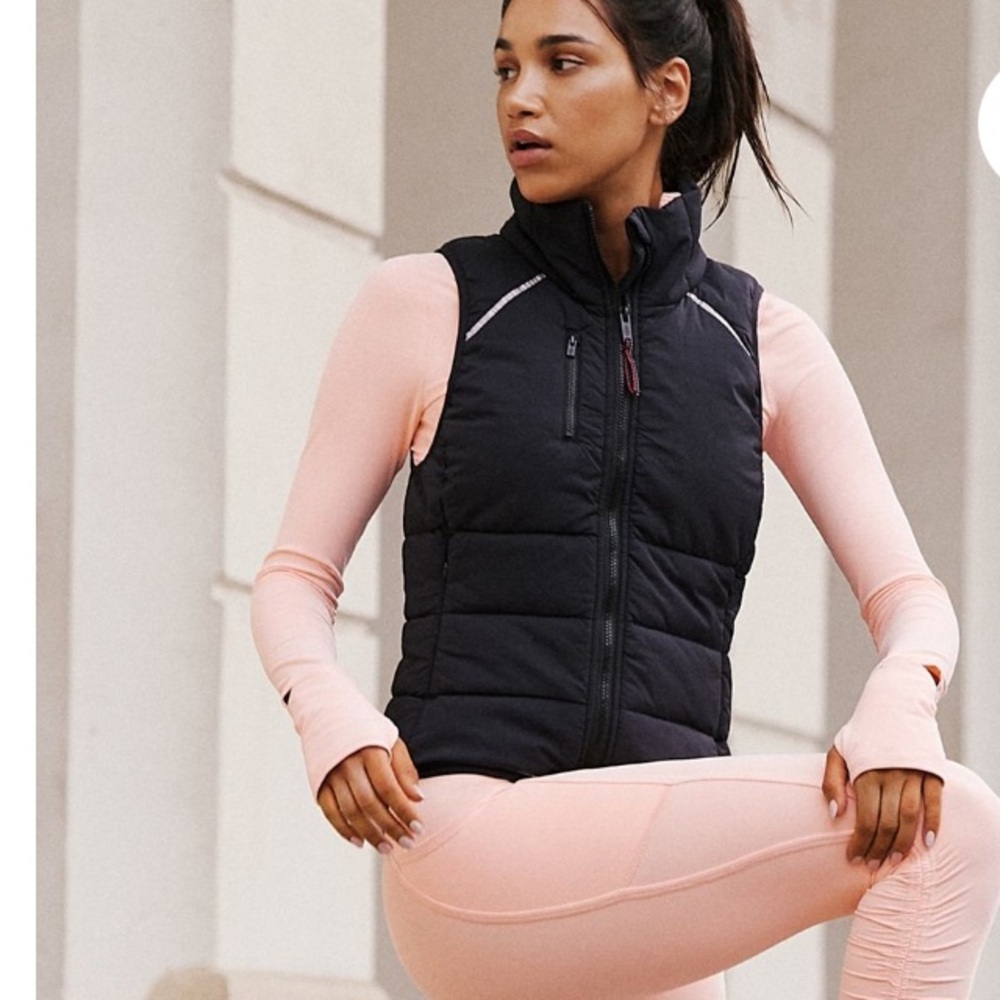NWT 🖤FP MOVEMENT BY FREE PEOPLE GATHERING STORM BLACK ZIP REFLECTIVE VEST